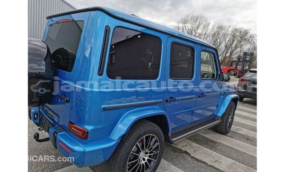 Buy Import Mercedes-Benz 190 (W201) Blue Car in Import - Dubai in Clarendon Buy Import Mercedes-Benz 190 (W201) Blue Car in Import - Dubai in Clarendon