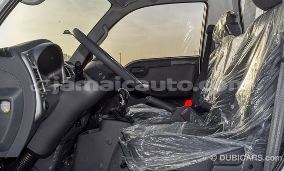 Acheter Import Voiture Kia Rio Blanc à Import - Dubai, Clarendon Acheter Import Voiture Kia Rio Blanc à Import - Dubai, Clarendon