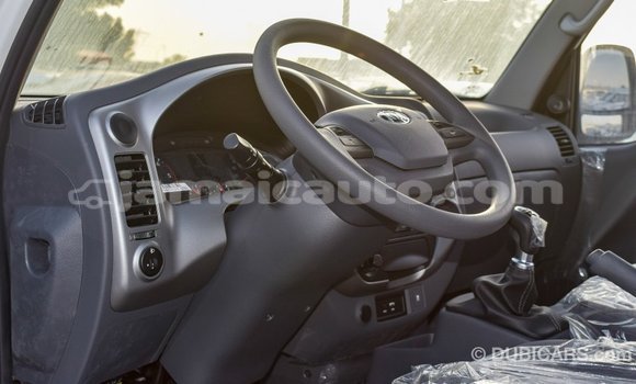 Acheter Import Voiture Kia Rio Blanc à Import - Dubai, Clarendon Acheter Import Voiture Kia Rio Blanc à Import - Dubai, Clarendon