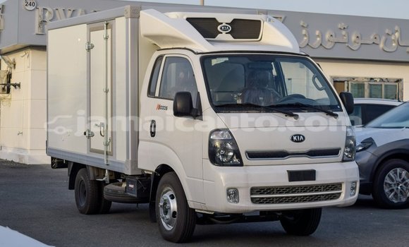 Acheter Import Voiture Kia K3 Blanc à Import - Dubai, Clarendon Acheter Import Voiture Kia K3 Blanc à Import - Dubai, Clarendon