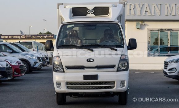 Acheter Import Voiture Kia K3 Blanc à Import - Dubai, Clarendon Acheter Import Voiture Kia K3 Blanc à Import - Dubai, Clarendon