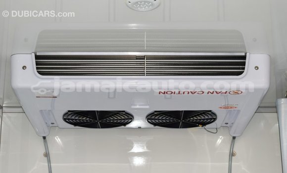 Acheter Import Voiture Kia K3 Blanc à Import - Dubai, Clarendon Acheter Import Voiture Kia K3 Blanc à Import - Dubai, Clarendon