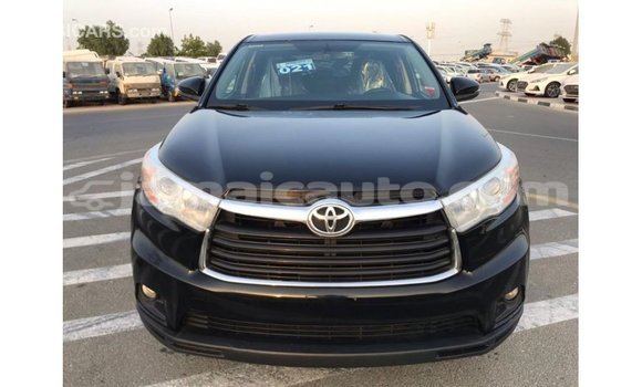 Acheter Import Voiture Toyota Highlander Noir à Import - Dubai, Clarendon Acheter Import Voiture Toyota Highlander Noir à Import - Dubai, Clarendon