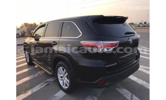 Acheter Import Voiture Toyota Highlander Noir à Import - Dubai, Clarendon Acheter Import Voiture Toyota Highlander Noir à Import - Dubai, Clarendon