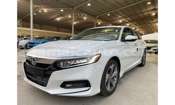 Buy Import Honda Accord White Car in Import - Dubai in Clarendon