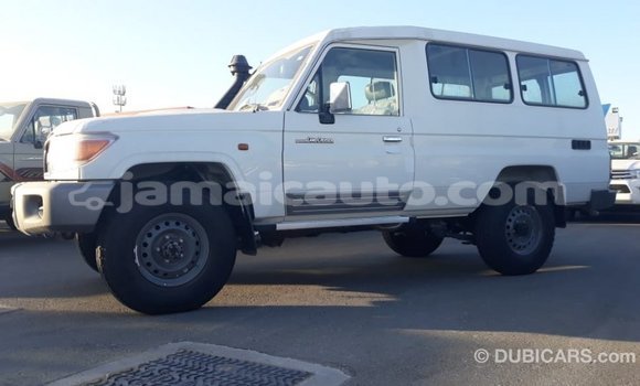 Buy Import Toyota Land Cruiser White Car in Import - Dubai in Clarendon Buy Import Toyota Land Cruiser White Car in Import - Dubai in Clarendon