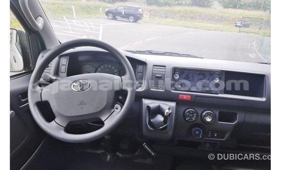 Buy Import Toyota Hiace White Car in Import - Dubai in Clarendon Buy Import Toyota Hiace White Car in Import - Dubai in Clarendon