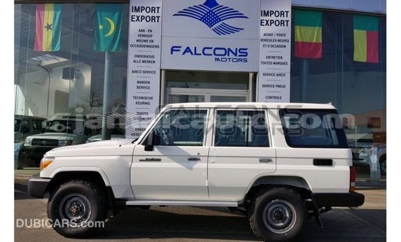 Buy Import Toyota Land Cruiser White Car in Import - Dubai in Clarendon Buy Import Toyota Land Cruiser White Car in Import - Dubai in Clarendon