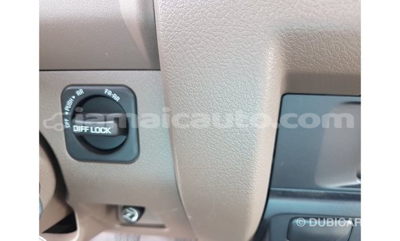 Buy Import Toyota Land Cruiser Beige Car in Import - Dubai in Clarendon Buy Import Toyota Land Cruiser Beige Car in Import - Dubai in Clarendon