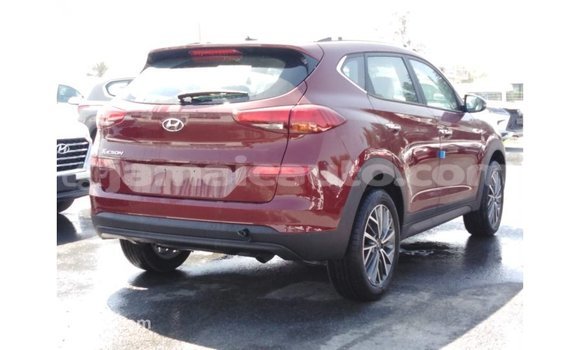 Acheter Import Voiture Hyundai Tucson Rouge à Import - Dubai, Clarendon Acheter Import Voiture Hyundai Tucson Rouge à Import - Dubai, Clarendon