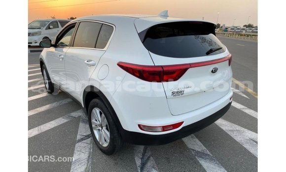 Acheter Import Voiture Kia Sportage Blanc à Import - Dubai, Clarendon Acheter Import Voiture Kia Sportage Blanc à Import - Dubai, Clarendon