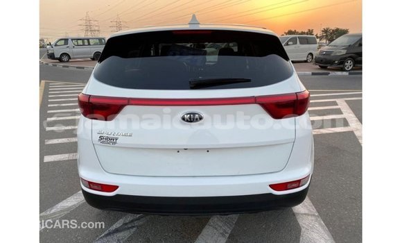 Acheter Import Voiture Kia Sportage Blanc à Import - Dubai, Clarendon Acheter Import Voiture Kia Sportage Blanc à Import - Dubai, Clarendon