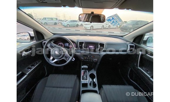 Acheter Import Voiture Kia Sportage Blanc à Import - Dubai, Clarendon Acheter Import Voiture Kia Sportage Blanc à Import - Dubai, Clarendon