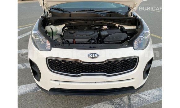 Acheter Import Voiture Kia Sportage Blanc à Import - Dubai, Clarendon Acheter Import Voiture Kia Sportage Blanc à Import - Dubai, Clarendon