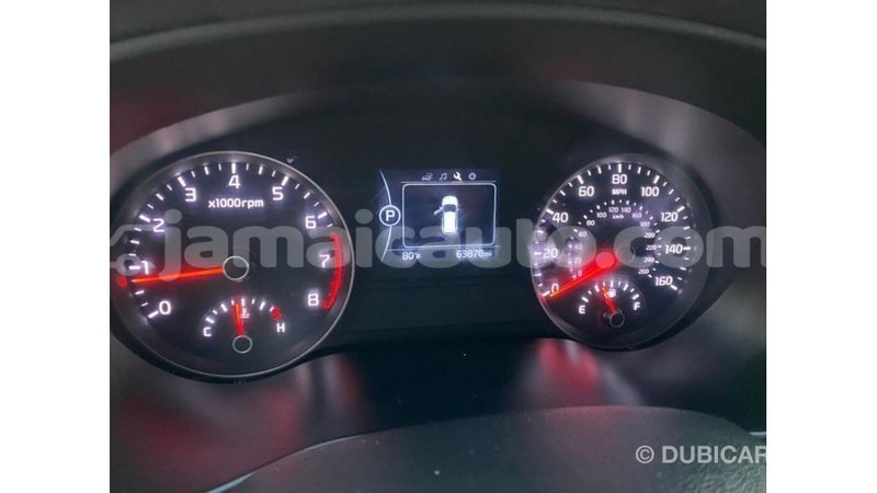 Big with watermark kia sportage clarendon import dubai 2727