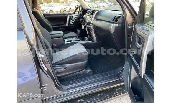 Acheter Import Voiture Toyota 4Runner Autre à Import - Dubai, Clarendon Acheter Import Voiture Toyota 4Runner Autre à Import - Dubai, Clarendon
