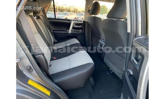 Acheter Import Voiture Toyota 4Runner Autre à Import - Dubai, Clarendon Acheter Import Voiture Toyota 4Runner Autre à Import - Dubai, Clarendon