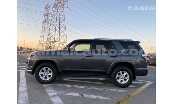 Acheter Import Voiture Toyota 4Runner Autre à Import - Dubai, Clarendon Acheter Import Voiture Toyota 4Runner Autre à Import - Dubai, Clarendon