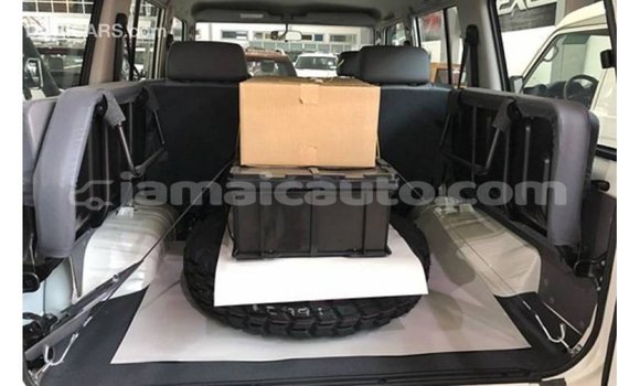 Buy Import Toyota Land Cruiser White Car in Import - Dubai in Clarendon Buy Import Toyota Land Cruiser White Car in Import - Dubai in Clarendon