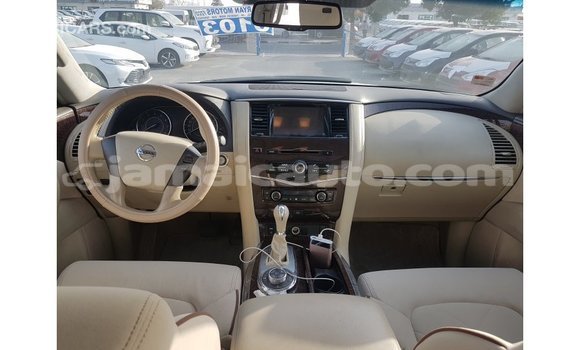 Buy Import Nissan Patrol White Car in Import - Dubai in Clarendon Buy Import Nissan Patrol White Car in Import - Dubai in Clarendon