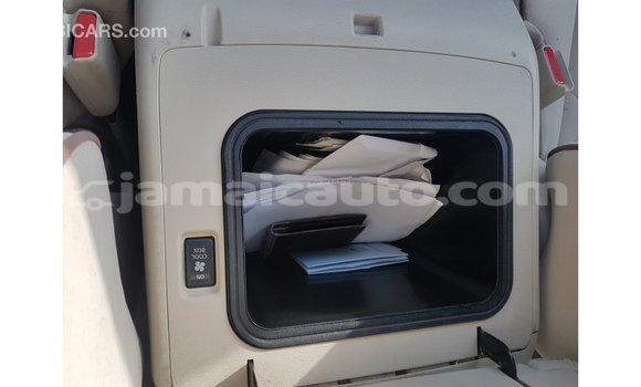 Buy Import Nissan Patrol White Car in Import - Dubai in Clarendon Buy Import Nissan Patrol White Car in Import - Dubai in Clarendon