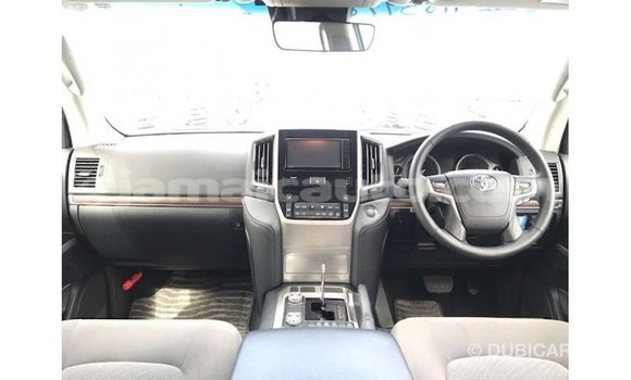 Buy Import Toyota Land Cruiser White Car in Import - Dubai in Clarendon Buy Import Toyota Land Cruiser White Car in Import - Dubai in Clarendon