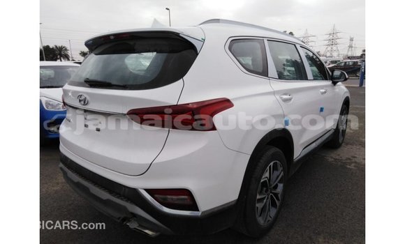 Acheter Import Voiture Hyundai Santa Fe Blanc à Import - Dubai, Clarendon Acheter Import Voiture Hyundai Santa Fe Blanc à Import - Dubai, Clarendon