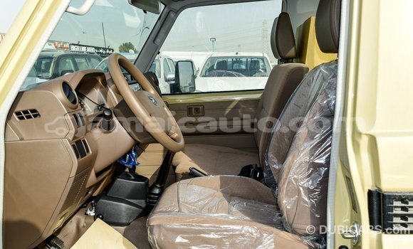 Buy Import Toyota Land Cruiser Beige Car in Import - Dubai in Clarendon Buy Import Toyota Land Cruiser Beige Car in Import - Dubai in Clarendon