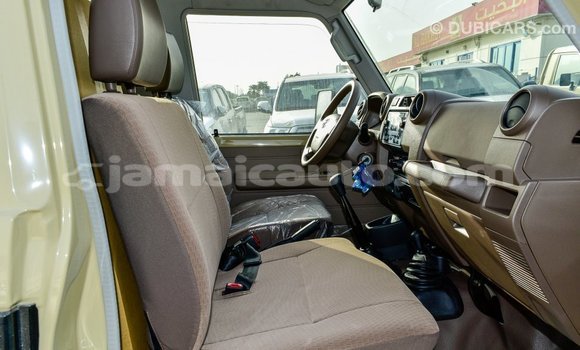 Buy Import Toyota Land Cruiser Beige Car in Import - Dubai in Clarendon Buy Import Toyota Land Cruiser Beige Car in Import - Dubai in Clarendon