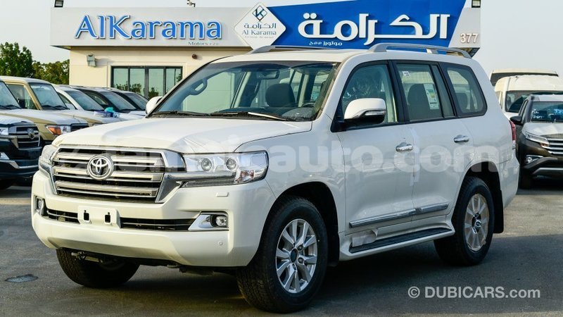 Big with watermark toyota land cruiser clarendon import dubai 2757