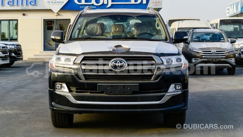 Big with watermark toyota land cruiser clarendon import dubai 2758