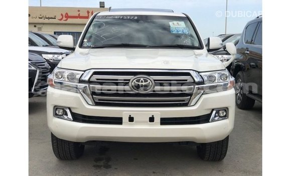 Buy Import Toyota Land Cruiser White Car in Import - Dubai in Clarendon Buy Import Toyota Land Cruiser White Car in Import - Dubai in Clarendon
