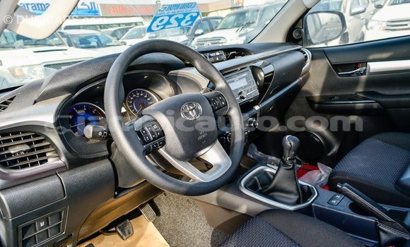Buy Import Toyota Hilux Other Car in Import - Dubai in Clarendon Buy Import Toyota Hilux Other Car in Import - Dubai in Clarendon