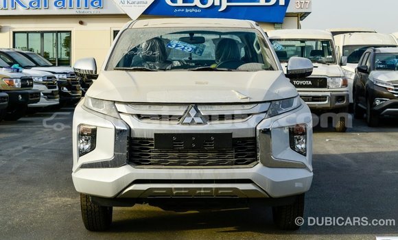 Buy Import Mitsubishi L200 White Car in Import - Dubai in Clarendon Buy Import Mitsubishi L200 White Car in Import - Dubai in Clarendon
