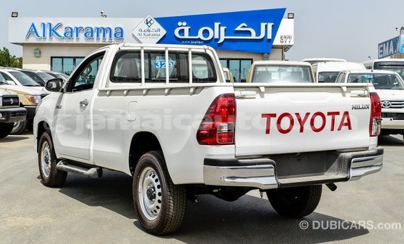 Buy Import Toyota Hilux White Car in Import - Dubai in Clarendon Buy Import Toyota Hilux White Car in Import - Dubai in Clarendon