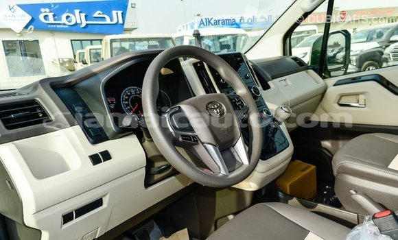 Buy Import Toyota Hiace White Car in Import - Dubai in Clarendon Buy Import Toyota Hiace White Car in Import - Dubai in Clarendon