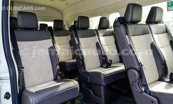 Buy Import Toyota Hiace White Car in Import - Dubai in Clarendon Buy Import Toyota Hiace White Car in Import - Dubai in Clarendon