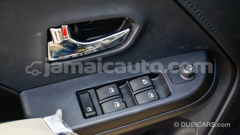 Big with watermark toyota rush clarendon import dubai 2776