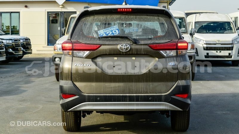 Big with watermark toyota rush clarendon import dubai 2776