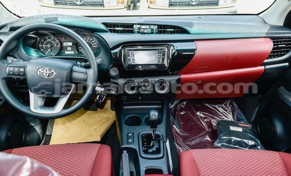 Buy Import Toyota Hilux White Car in Import - Dubai in Clarendon Buy Import Toyota Hilux White Car in Import - Dubai in Clarendon