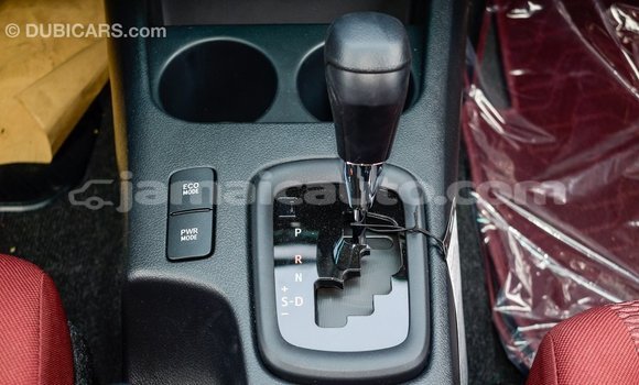 Buy Import Toyota Hilux White Car in Import - Dubai in Clarendon Buy Import Toyota Hilux White Car in Import - Dubai in Clarendon