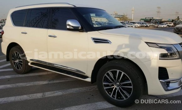 Acheter Import Voiture Nissan Patrol Blanc à Import - Dubai, Clarendon Acheter Import Voiture Nissan Patrol Blanc à Import - Dubai, Clarendon
