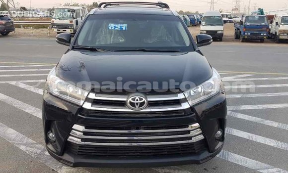Acheter Import Voiture Toyota Highlander Noir à Import - Dubai, Clarendon Acheter Import Voiture Toyota Highlander Noir à Import - Dubai, Clarendon