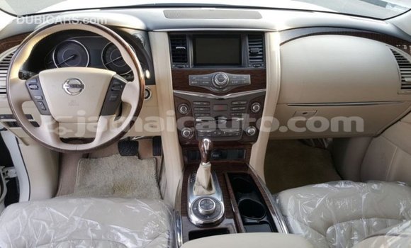 Acheter Import Voiture Nissan Patrol Blanc à Import - Dubai, Clarendon Acheter Import Voiture Nissan Patrol Blanc à Import - Dubai, Clarendon