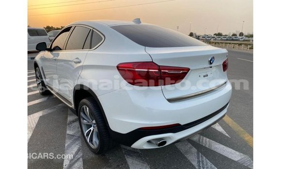 Acheter Import Voiture BMW X6 Blanc à Import - Dubai, Clarendon Acheter Import Voiture BMW X6 Blanc à Import - Dubai, Clarendon