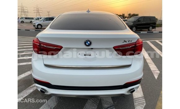Acheter Import Voiture BMW X6 Blanc à Import - Dubai, Clarendon Acheter Import Voiture BMW X6 Blanc à Import - Dubai, Clarendon