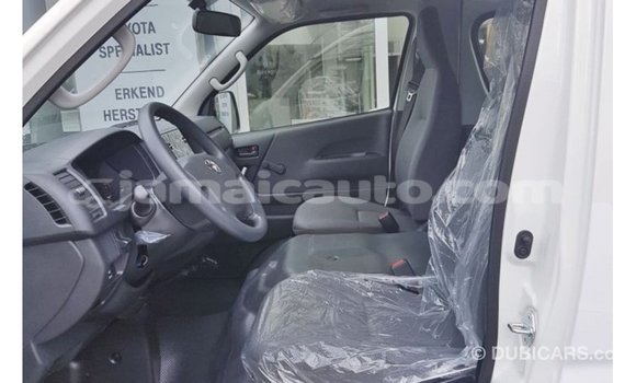 Acheter Import Voiture Toyota Hiace Blanc à Import - Dubai, Clarendon Acheter Import Voiture Toyota Hiace Blanc à Import - Dubai, Clarendon