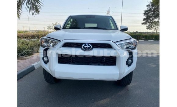 Buy Import Toyota 4Runner White Car in Import - Dubai in Clarendon Buy Import Toyota 4Runner White Car in Import - Dubai in Clarendon