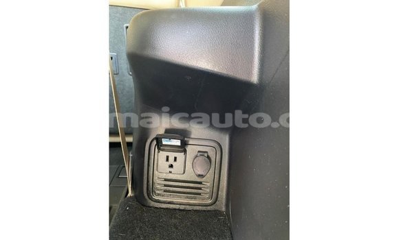 Buy Import Toyota 4Runner White Car in Import - Dubai in Clarendon Buy Import Toyota 4Runner White Car in Import - Dubai in Clarendon