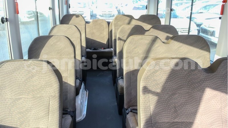 Big with watermark toyota coaster clarendon import dubai 2801